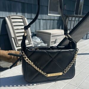 NWOT Steve Madden Black and Gold Quilted Shoulder Bag with Chain Strap